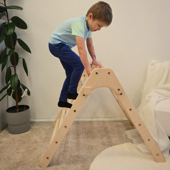 Klappbare Kletterdreieck