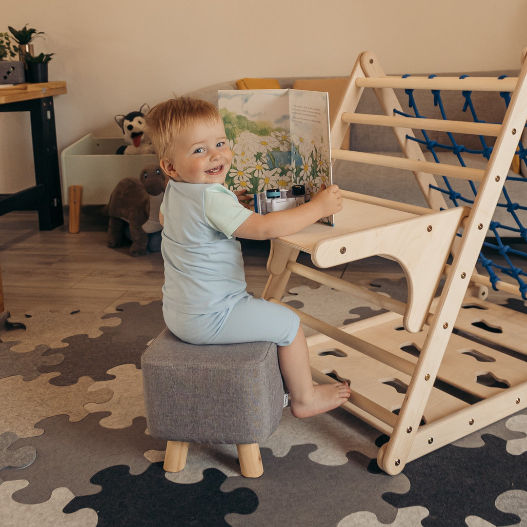 Tisch für Kletterdreieck