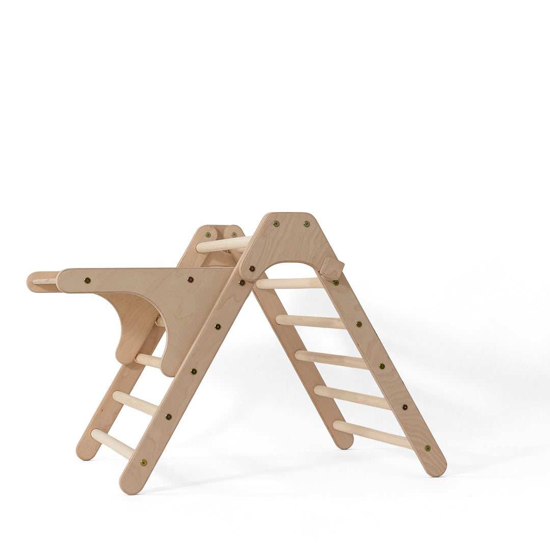 Tisch für Kletterdreieck